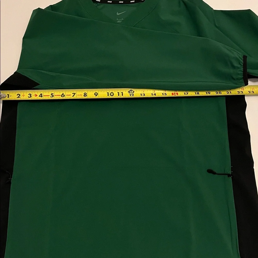 Nike Baseball Shirt Mens M Long Sleeve  Batting Cage Coaches top  DO9174 green